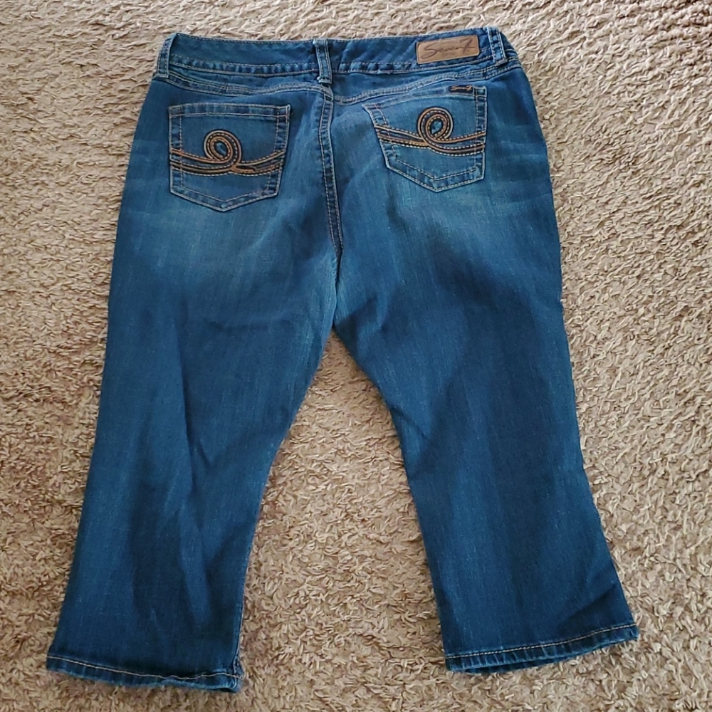 Capris